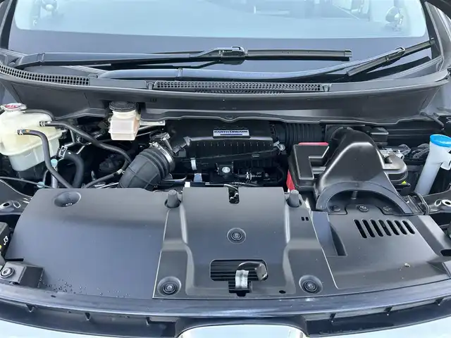 ホンダ ステップワゴン スパーダ ホンダセンシング 栃木県 2018(平30)年 5.5万km プレミアムスパークルブラックパール ホンダセンシング/・衝突軽減ブレーキ（CMBS）/・誤発進抑制機能/・先行車発進お知らせ機能/・路外逸脱抑制機能（RDMS）/・標識認識機能/・VSA（車両挙動安定化制御システム）/純正フリップダウンモニター/純正9インチナビ/フルセグTV/DVD/Bluetooth/USB/TVキャンセラー/バックカメラ/ビルトインETC/前席シートヒーター/両側パワースライドドア/アダプティブクルーズコントロール/スマートキー×2/プッシュEgスタート/ステアリングリモコン/LEDオートライト/LEDフォグランプ/純正17インチAW/アイドリングストップ/横滑り防止装置/パドルシフト/無限フロアマット