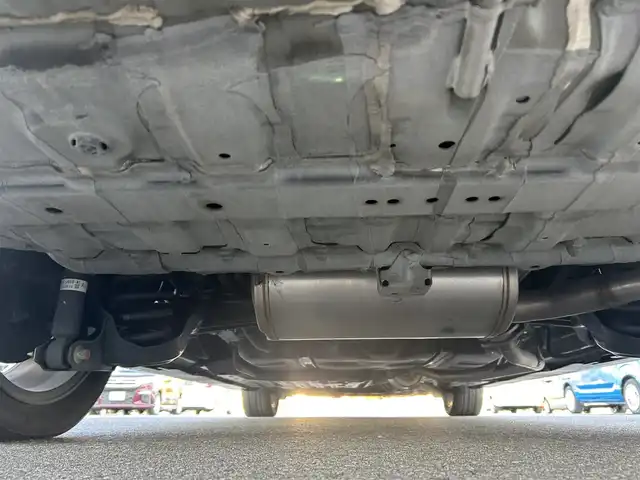 ホンダ ステップワゴン スパーダ ホンダセンシング 栃木県 2018(平30)年 5.5万km プレミアムスパークルブラックパール ホンダセンシング/・衝突軽減ブレーキ（CMBS）/・誤発進抑制機能/・先行車発進お知らせ機能/・路外逸脱抑制機能（RDMS）/・標識認識機能/・VSA（車両挙動安定化制御システム）/純正フリップダウンモニター/純正9インチナビ/フルセグTV/DVD/Bluetooth/USB/TVキャンセラー/バックカメラ/ビルトインETC/前席シートヒーター/両側パワースライドドア/アダプティブクルーズコントロール/スマートキー×2/プッシュEgスタート/ステアリングリモコン/LEDオートライト/LEDフォグランプ/純正17インチAW/アイドリングストップ/横滑り防止装置/パドルシフト/無限フロアマット