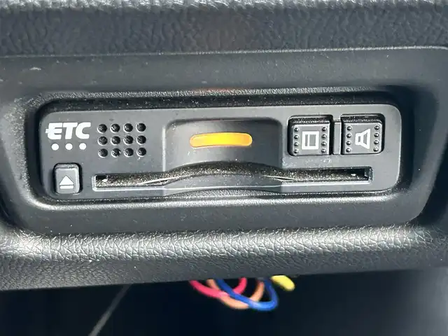 ホンダ ステップワゴン スパーダ ホンダセンシング 栃木県 2018(平30)年 5.5万km プレミアムスパークルブラックパール ホンダセンシング/・衝突軽減ブレーキ（CMBS）/・誤発進抑制機能/・先行車発進お知らせ機能/・路外逸脱抑制機能（RDMS）/・標識認識機能/・VSA（車両挙動安定化制御システム）/純正フリップダウンモニター/純正9インチナビ/フルセグTV/DVD/Bluetooth/USB/TVキャンセラー/バックカメラ/ビルトインETC/前席シートヒーター/両側パワースライドドア/アダプティブクルーズコントロール/スマートキー×2/プッシュEgスタート/ステアリングリモコン/LEDオートライト/LEDフォグランプ/純正17インチAW/アイドリングストップ/横滑り防止装置/パドルシフト/無限フロアマット