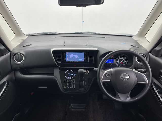 日産 デイズ ルークス ハイウェイスターX Gパッケージ 千葉県 2018(平30)年 4.6万km プレミアムパープルP 純正ナビ（Bluetooth/CD/DVD/SD/フルセグ/AUX）/純正フロアマット/両側パワースライドドア/前方ドライブレコーダー/純正アルミホイール/プッシュスタート/スマートキー/ウィンカーミラー/ステアリングスイッチ/衝突軽減ブレーキ/オートライト/アイドリングストップ/ドアバイザー/サーキュレーター/フォグランプ