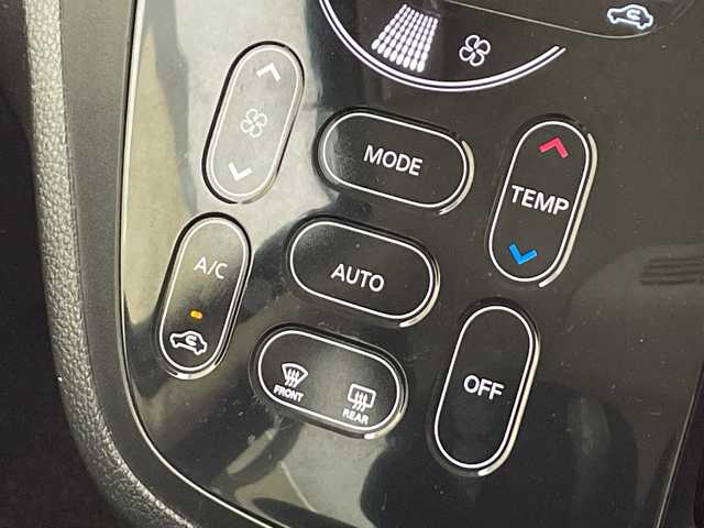 日産 デイズ ルークス ハイウェイスターX Gパッケージ 千葉県 2018(平30)年 4.6万km プレミアムパープルP 純正ナビ（Bluetooth/CD/DVD/SD/フルセグ/AUX）/純正フロアマット/両側パワースライドドア/前方ドライブレコーダー/純正アルミホイール/プッシュスタート/スマートキー/ウィンカーミラー/ステアリングスイッチ/衝突軽減ブレーキ/オートライト/アイドリングストップ/ドアバイザー/サーキュレーター/フォグランプ