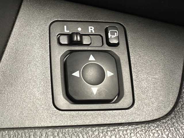 日産 デイズ ルークス ハイウェイスターX Gパッケージ 千葉県 2018(平30)年 4.6万km プレミアムパープルP 純正ナビ（Bluetooth/CD/DVD/SD/フルセグ/AUX）/純正フロアマット/両側パワースライドドア/前方ドライブレコーダー/純正アルミホイール/プッシュスタート/スマートキー/ウィンカーミラー/ステアリングスイッチ/衝突軽減ブレーキ/オートライト/アイドリングストップ/ドアバイザー/サーキュレーター/フォグランプ