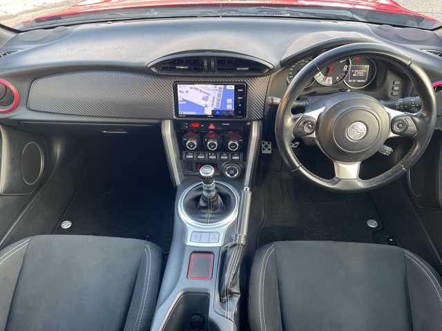 トヨタ ８６ GT 山口県 2018(平30)年 5.9万km 赤 TRDエアロ/TRDフェンダーガーニッシュ/柿本改4本だしマフラー/BLITZ車高調/BLITZ18インチアルミホイール/7インチSDナビ　AVN-P10W/（AM/FM/CD/DVD/フルセグTV/Bluetooth）/バックカメラ/純正フロアマット/クルーズコントロール/スマートキー/ETC/LEDヘッドライト/オートライト/保証書