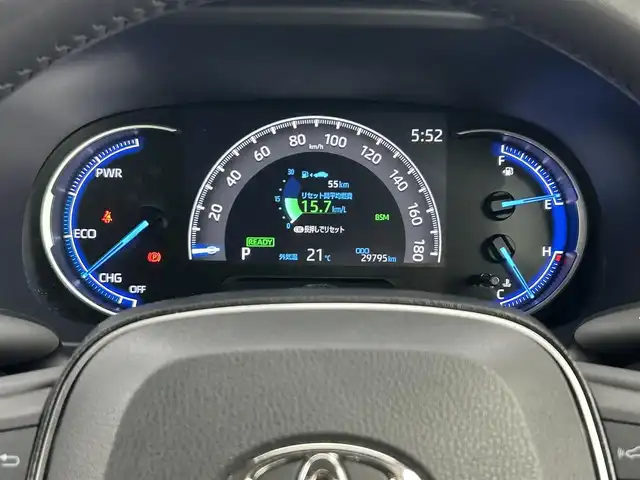 トヨタ ＲＡＶ４ ハイブリッドG 福岡県 2020(令2)年 3万km ホワイトパールクリスタルシャイン 純正９型ナビ　/バックカメラ　/ＥＴＣ　/前後ドラレコ　/ＡＣＣ　/コーナーセンサー　/衝突軽減ブレーキ　/レーンキープ　/ＢＳＭ　/ＰＫＳＢ　/ＭＴモード付　/本革　/パワーシート　/シートヒーター　/パワーリアゲート　/ＬＥＤ