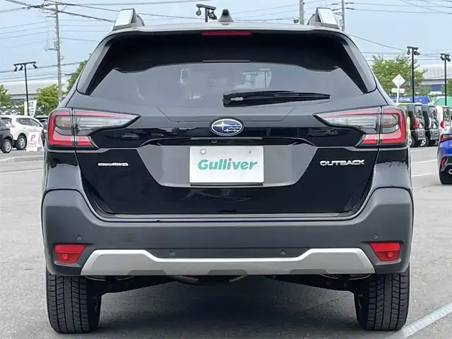 スバル アウトバック リミテッドEX 道央・札幌 2023(令5)年 2.6万km クリスタルブラックシリカ ４WD/ワンオーナー/純正メーカーナビ/AM/FM/BT/フルセグ/衝突被害軽減ブレーキ/横滑り防止装置/レーダークルーズコントロール/レーンキープアシスト/リヤパーキングセンサー/SRH/XMODE/SI-DRIVE/バック/サイド/フロントカメラ/ビルトインETC/ドライブレコーダー/アイドリングストップ/デジタルインナーミラー/パワーバックドア/前席パワーシート/全席シートヒーター/前席エアシート/D席メモリーシート/レザーシート/革巻きステアリング/ステアリングリモコン/パドルシフト/ハンドルヒーター/電動パーキング/オートブレーキホールド/プッシュスタート/スマートキー/LEDヘッドライト/オートライト/フォグランプ/電動格納ミラー/ウィンカーミラー/純正フロアマット