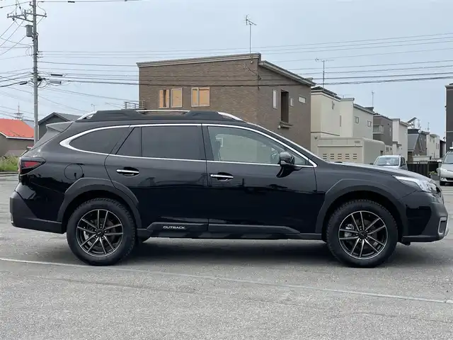 スバル アウトバック リミテッドEX 道央・札幌 2023(令5)年 2.6万km クリスタルブラックシリカ ４WD/ワンオーナー/純正メーカーナビ/AM/FM/BT/フルセグ/衝突被害軽減ブレーキ/横滑り防止装置/レーダークルーズコントロール/レーンキープアシスト/リヤパーキングセンサー/SRH/XMODE/SI-DRIVE/バック/サイド/フロントカメラ/ビルトインETC/ドライブレコーダー/アイドリングストップ/デジタルインナーミラー/パワーバックドア/前席パワーシート/全席シートヒーター/前席エアシート/D席メモリーシート/レザーシート/革巻きステアリング/ステアリングリモコン/パドルシフト/ハンドルヒーター/電動パーキング/オートブレーキホールド/プッシュスタート/スマートキー/LEDヘッドライト/オートライト/フォグランプ/電動格納ミラー/ウィンカーミラー/純正フロアマット