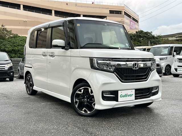 ホンダ Ｎ ＢＯＸ カスタム G L ターボ ホンダセンシング 沖縄県 2020(令2)年 2.3万km プラチナホワイトパール ワンオーナー/純正ナビ　/　（ＡＭ／ＦＭ／ＣＤ／ＤＶＤ／ＢＴ）　/フルセグＴＶ　/バックモニター　/両側パワスラ　/ハーフレザー　/シートヒーター　/衝突軽減　/レーダークルーズコントロール　/ナビ連動前後ドラレコ　/純正フロアマット/純正15インチAW/スペアキー