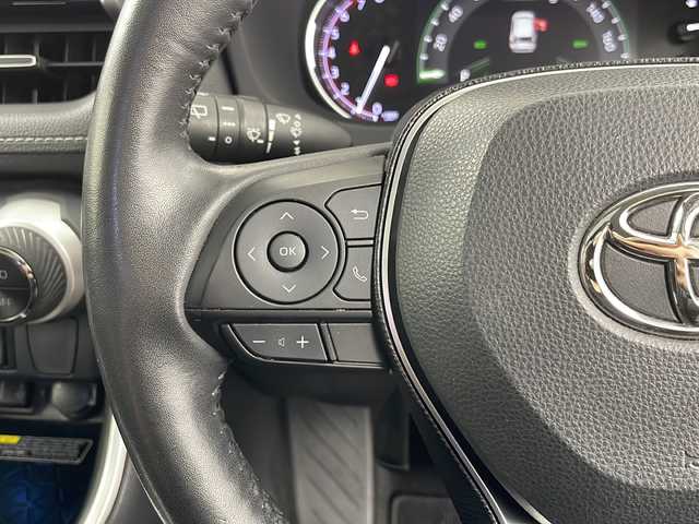 トヨタ ＲＡＶ４ G 道央・札幌 2019(令1)年 5.5万km グレーメタリック ・4WD  / モデリスタエアロ/・トヨタセーフティセンス/・レーダークルーズコントロール/・プリクラッシュセーフティ/・純正ディーラーOP  9インチナビ/・DVD.CD.SD.Bluetooth/・フルセグ/バックカメラ/・ムーンルーフ/・パワーバックドア/・置くだけ充電/・コーナーセンサー/・シートヒーター/パワーシート/・レザーシート/・LEDライト/オートハイビーム/・ETC/・横滑り防止
