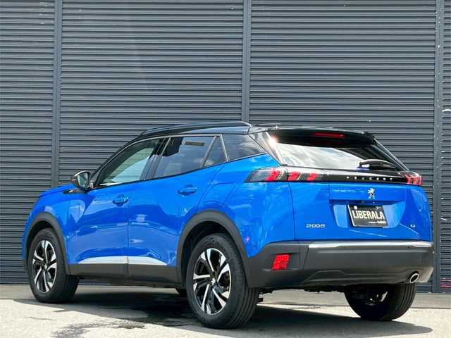 プジョー プジョー ２００８ GT ブルー HDi 茨城県 2023(令5)年 1.7万km 青 1オーナー/ パノラマSR /ACC /LKA /BSM /純正ナビ /360度カメラ /CarPlay/TV /BT /USB /半革シート /シートヒーター /LED /オートハイビーム /前後ドラレコ /純正17インチAW /ETC/禁煙車