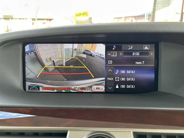 レクサス ＬＳ 600hL エグゼクティブP 青森県 2014(平26)年 4.6万km ソニックチタニウム 4WD/ナイトビュー/マークレビンソン/後席モニター/ベージュ本革シート/プリクラッシュセーフティ/レーダークルーズコントロール/BSM/バックカメラ/クリアランスソナー/純正ナビ(BT/フルセグ/DVD/CD/ラジオ)/ステアリングヒーター/シートヒーター/エアーシート/ビルトインETC/LEDヘッドライト/LEDフォグライト/オートライト/オートマチックハイビーム/コーナーポール/パワーシート/スペアキー/新車時保証書/取扱説明書