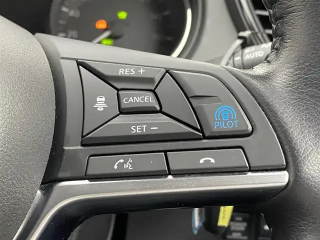 日産 エクストレイル ハイブリッド 20Xi エクストリーマーX 宮城県 2020(令2)年 2.7万km チタニウムカーキ 純正9型ナビ　/プロパイロット　/パワーバックドア　/アラウンドビューモニター　/シートヒーター /エマージェンシーブレーキ /車線逸脱警報 /後側方車両検知警報/パーキングソナー/電動パーキングブレーキ/オートホールド/ダウンヒルアシスト/フルセグTV/Bluetooth/CD/DVD /ETC /ドライブレコーダー /ヒーテッドドアミラー/リアヒーターダクト/専用18AW /ルーフレール/LEDヘッドライト/禁煙車
