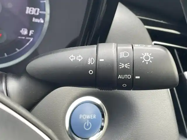 トヨタ クラウン ハイブリッド RS リミテッド 愛知県 2020(令2)年 6.4万km ホワイトパールクリスタルシャイン ワンオーナー/純正HDDナビ/全方位カメラ/フルセグTV/CD/DVD再生/ETC2.0/ミュージックサーバー（HDD録音）/Bluetooth接続/MTモード付AT/レーダークルーズコントロール/パワーシート（D/N）/シートヒーター（D/N）/ステアリングヒーター/純正フロアマット/純正18インチアルミホイール/LEDヘッドライト/オートマチックハイビーム/コーナーセンサー/横滑り防止装置/衝突軽減ブレーキ/レーンキープアシスト/ブラインドスポットモニター/電動パーキングブレーキ/ブレーキホールド/ドライブレコーダー（前後）/パノラミックビューモニター