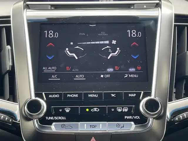 トヨタ クラウン ハイブリッド RS リミテッド 愛知県 2020(令2)年 6.4万km ホワイトパールクリスタルシャイン ワンオーナー/純正HDDナビ/全方位カメラ/フルセグTV/CD/DVD再生/ETC2.0/ミュージックサーバー（HDD録音）/Bluetooth接続/MTモード付AT/レーダークルーズコントロール/パワーシート（D/N）/シートヒーター（D/N）/ステアリングヒーター/純正フロアマット/純正18インチアルミホイール/LEDヘッドライト/オートマチックハイビーム/コーナーセンサー/横滑り防止装置/衝突軽減ブレーキ/レーンキープアシスト/ブラインドスポットモニター/電動パーキングブレーキ/ブレーキホールド/ドライブレコーダー（前後）/パノラミックビューモニター