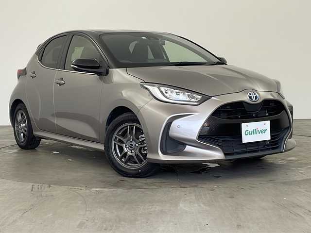 トヨタ ヤリス ハイブリッド Z 兵庫県 2020(令2)年 6万km ブラック/アバンギャルドブロンズメタリック ・純正8インチディスプレイオーディオナビ/BT/USB/Miracast/フルセグ/・パノラミックビューモニター/・ビルトインETC/・社外前後ドライブレコーダー（ZDR025）/・Toyota　Safety　Sense/・プリクラッシュセーフティ/・レーントレーシングアシスト/・レーダークルーズコントロール/・オートマチックハイビーム/・ロードサインアシスト/・ブラインドスポットモニター/・パーキングサポートブレーキ/・リヤクロストラフィックアラート/・クリアランスソナー/・先行車発進告知機能/・前席シートヒーター/・スマートキー/・プッシュスタート/・nanoe/・サイド、カーテンエアバック/・純正サマーアルミセット有