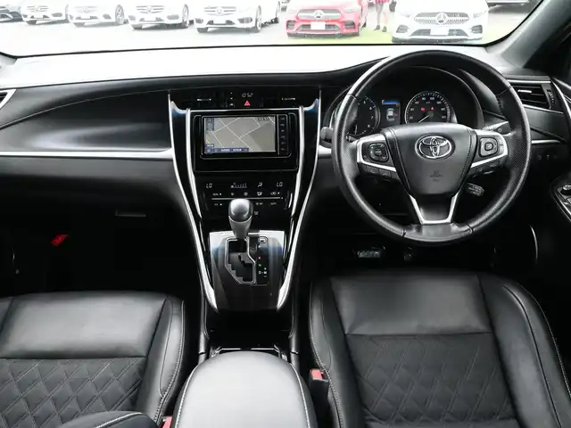 トヨタ ハリアー エレガンス 千葉県 2020(令2)年 1.8万km ホワイトパールクリスタルシャイン Toyota Safety Sense/・プリクラッシュセーフティ/・レーンディパーチャーアラート/・オートハイビーム/・レーダークルーズコントロール/純正SDナビ/地デジTV/【DVD/CD再生機能　Bluetooth接続】/バックカメラ/運転席パワーシート/ハーフレザーシート/革巻きステアリング/ETC/LEDヘッドライト/フォグライト/ウインカーミラー/フロントコーナーセンサー/純正17インチアルミホイル/サイド/カーテンエアバッグ/スマートキー