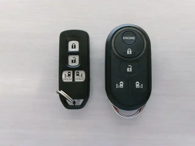 ホンダ Ｎ ＢＯＸ G L ホンダセンシング 群馬県 2018(平30)年 7.1万km プレミアムアイボリーパールⅡ ワンオーナー/ホンダセンシング/純正ナビ・フルセグTV・BT・DVD/　(VXM-184VFi)/バックモニター/リモコンエンジンスターターRS-18Jシリーズ/　(スマートキー一体型)/スマートキー＆プッシュスタート/両側パワースライドドア/ビルトインETC/前席シートヒーター/4WD/スタイルチェックライト/プラズマクラスター搭載LEDルーフ照明/社外14インチアルミホイール/社外ドライブレコーダー(SD欠)/R3.5.6年記録簿/保証書＆取説