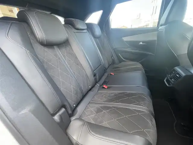 プジョー ３００８ GT ブルー HDi 栃木県 2018(平30)年 3.7万km BLANC NACRE 純正ナビ/フルセグTV/バック/サイドカメラ/ETC/ドライブレコーダー/ハーフレザーシート/パワーバックドア/LEDヘッドライト/純正18インチアルミホイール/コーナーセンサー