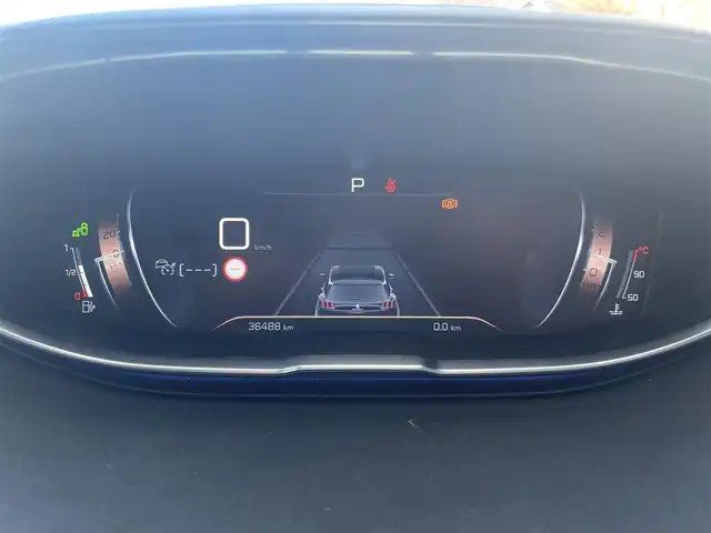 プジョー ３００８ GT ブルー HDi 栃木県 2018(平30)年 3.7万km BLANC NACRE 純正ナビ/フルセグTV/バック/サイドカメラ/ETC/ドライブレコーダー/ハーフレザーシート/パワーバックドア/LEDヘッドライト/純正18インチアルミホイール/コーナーセンサー