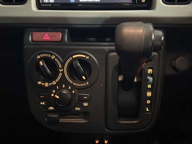 スズキ アルト L 岐阜県 2019(令1)年 4.8万km 黒 ４WD/社外ナビ（CN-RZ743W）/フルセグ/Bluetooth/AM/FM/CD/DVD/SD/バックカメラ/コーナーセンサー（R）/衝突軽減ブレーキ/車線逸脱警報/シートヒーター/オートライト/ヘッドライトレベライザー/純正バイザー/純正マット/リモコンキー