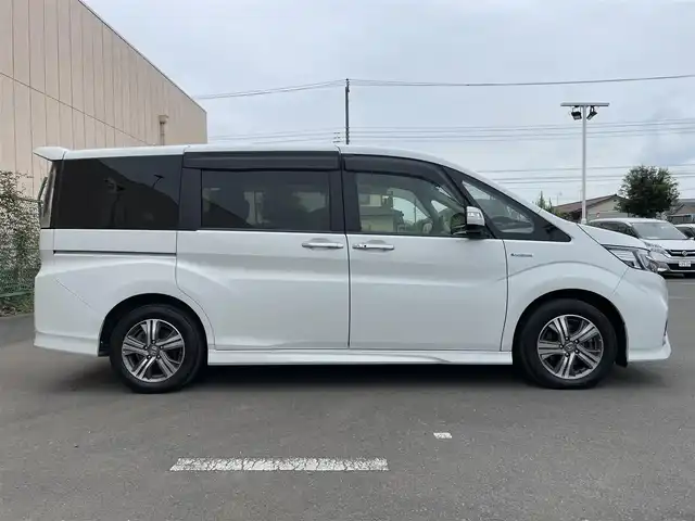 ホンダ ステップワゴン スパーダ eHEV G ホンダS 東京都 2020(令2)年 3.2万km プラチナホワイトパール 純正Gathersナビ/Bluetooth/ETC/MSV/フルセグテレビ/USB入力端子/バックカメラ/ETC/ドライブレコーダー/純正フロアマット/両側パワースライドドア/アダプティブクルーズコントロール/16インチ純正アルミホイール/オートライト/LEDヘッドライト/サンシェード