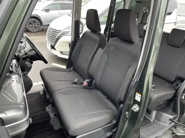 マツダ フレアワゴンタフスタイル ハイブリッドXT 東京都 2021(令3)年 5.9万km 緑 スマート・ブレーキ・サポート/・衝突告知/・衝突被害軽減/・検知対象/ナビ/（ワンセグTV/AM/FM/Bluetooth/SD/DVD/USB）/レーダークルーズコントロール/両側電動スライドドア/シートヒーター/ステアリングスイッチ/革巻きステアリング/スマートキー/プッシュスタート/リアロールサンシェード/車線逸脱警報/横滑り防止装置/取扱説明書