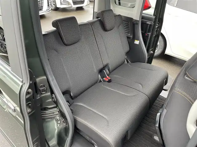 マツダ フレアワゴンタフスタイル ハイブリッドXT 東京都 2021(令3)年 5.9万km 緑 スマート・ブレーキ・サポート/・衝突告知/・衝突被害軽減/・検知対象/ナビ/（ワンセグTV/AM/FM/Bluetooth/SD/DVD/USB）/レーダークルーズコントロール/両側電動スライドドア/シートヒーター/ステアリングスイッチ/革巻きステアリング/スマートキー/プッシュスタート/リアロールサンシェード/車線逸脱警報/横滑り防止装置/取扱説明書