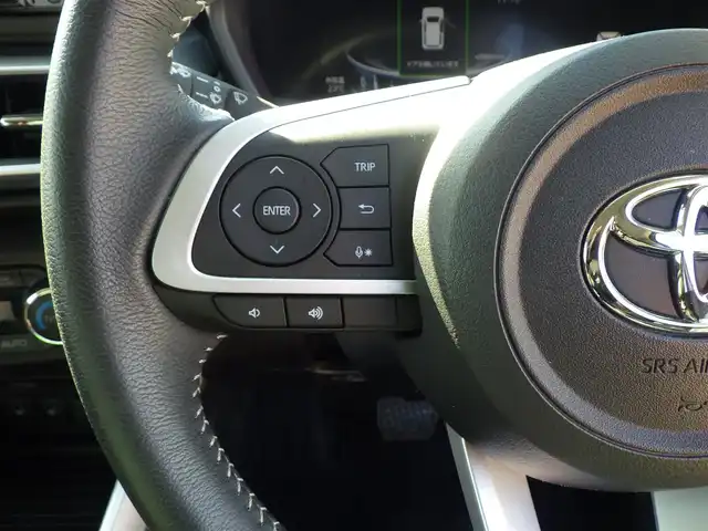 トヨタ ライズ Z 千葉県 2020(令2)年 1.5万km ナチュラルベージュマイカM 195/60R17/スマートアシストIII/レーダークルーズコントロール/エコアイドル/純正SDナビ/地デジTV/【CD再生機能　Bluetooth接続】/バックカメラ/ドライブレコーダー（前後撮影）【HDR360GW】/バックカメラ/前席シートヒーター/革巻きステアリング/ステアリングスイッチ/ETC/LEDヘッドライト/フォグライト/ウインカーミラー/コーナーセンサー/純正17インチアルミホイル/サイド/カーテンエアバッグ/キーフリーシステム