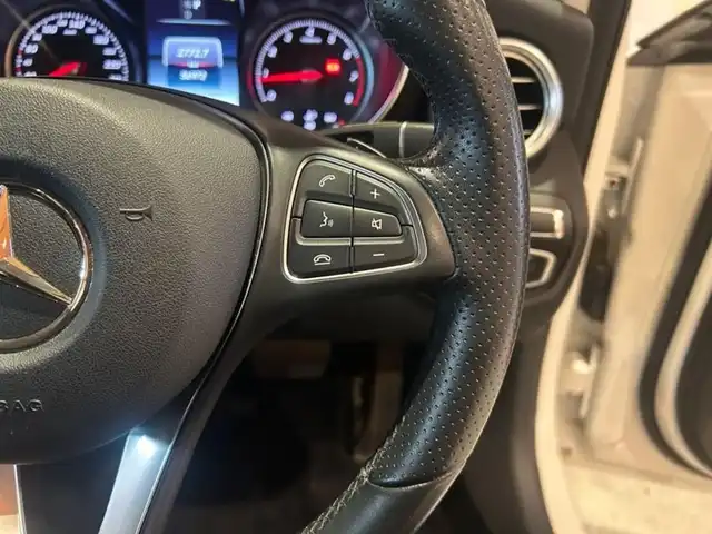 メルセデス・ベンツ Ｃ２００ 4マチックアバンギャルド 道央・札幌 2017(平29)年 5.7万km ポーラホワイト レーダーセーフティパッケージ/　・ACC/　・PRE-SAFE/　・BASプラス/　・リアCPA/　・レーンキープアシスト/　・ブラインドスポットアシスト/ベーシックパッケージ/前席シートヒーター/純正HDDナビ/フルセグTV/CD/DVD/SD/USB/Bluetooth/バックカメラ/パークトロニック/アクティブパーキングアシスト/ハーフレザーシート/運転席パワーシート/LEDヘッドライト