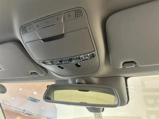 メルセデス・ベンツ Ｃ２００ 4マチックアバンギャルド 道央・札幌 2017(平29)年 5.7万km ポーラホワイト レーダーセーフティパッケージ/　・ACC/　・PRE-SAFE/　・BASプラス/　・リアCPA/　・レーンキープアシスト/　・ブラインドスポットアシスト/ベーシックパッケージ/前席シートヒーター/純正HDDナビ/フルセグTV/CD/DVD/SD/USB/Bluetooth/バックカメラ/パークトロニック/アクティブパーキングアシスト/ハーフレザーシート/運転席パワーシート/LEDヘッドライト