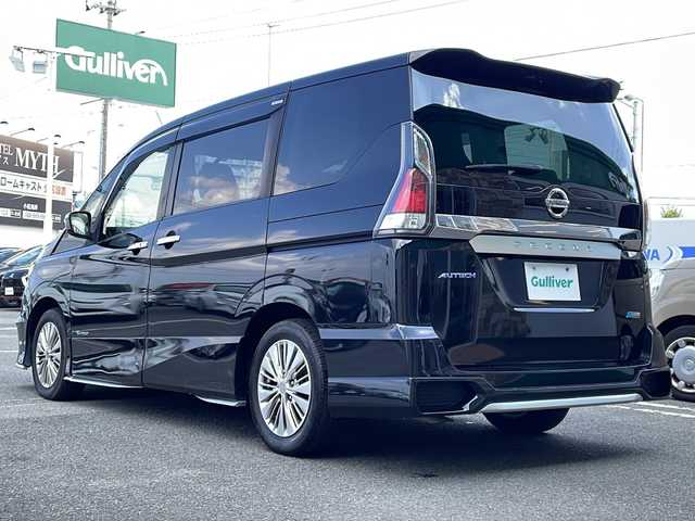 日産 セレナ オーテック Vパッケージ 徳島県 2018(平30)年 3.6万km ダイヤモンドブラック 純正10型ナビ　MM3170D-W/(AM.FM.CD.DVD.BT.フルセグ)/純正フリップダウンモニター/ビルトインETC/両側パワースライドドア/ダブルオートエアコン/LEDヘッドライト/純正アルミ/純正フロアマット