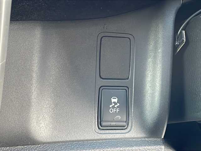 日産 セレナ オーテック Vパッケージ 徳島県 2018(平30)年 3.6万km ダイヤモンドブラック 純正10型ナビ　MM3170D-W/(AM.FM.CD.DVD.BT.フルセグ)/純正フリップダウンモニター/ビルトインETC/両側パワースライドドア/ダブルオートエアコン/LEDヘッドライト/純正アルミ/純正フロアマット