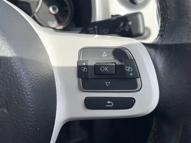 フォルクスワーゲン ザ・ビートル デザイン レザーパッケージ 福島県 2014(平26)年 6.2万km キャンディホワイト 社外メモリーナビ/CD/DVD/USB/フルセグTV/純正17インチAW/黒レザーシート/シートヒーター/キセノンライト/フォグ/リアフォグ/フロアマット/キーレス