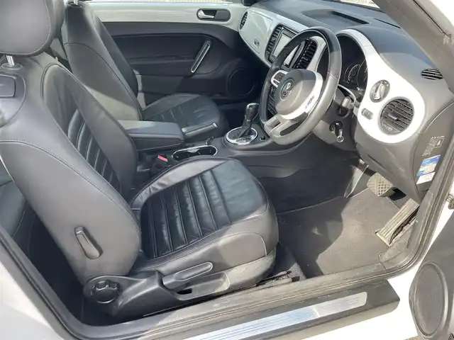 フォルクスワーゲン ザ・ビートル デザイン レザーパッケージ 福島県 2014(平26)年 6.2万km キャンディホワイト 社外メモリーナビ/CD/DVD/USB/フルセグTV/純正17インチAW/黒レザーシート/シートヒーター/キセノンライト/フォグ/リアフォグ/フロアマット/キーレス