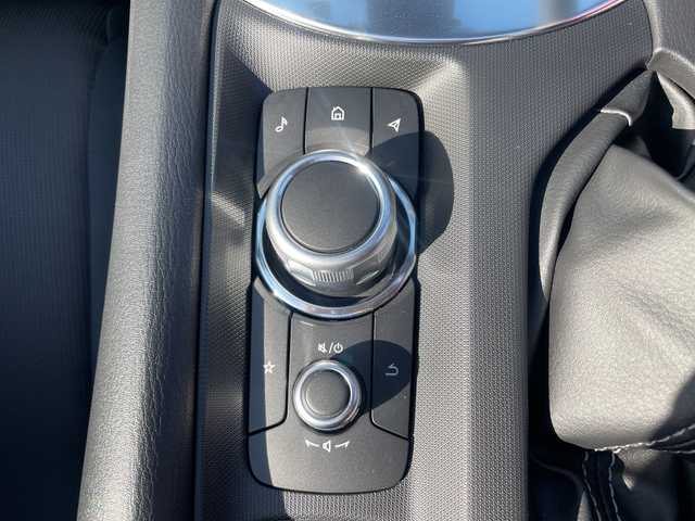 マツダ ロードスター S 三重県 2024(令6)年 0.2万km ソウルレッドクリスタルM 登録時2061km/ワンオーナー/禁煙車/純正ナビ/・Bluetooth・AM/FM/前方ドラレコ/ステアリングスイッチ/AUTOライト/オートマチックハイビーム/AUTOワイパー/コーナーセンサー/プッシュスタート/スマートキー/スペアキー/純正16インチアルミホイール