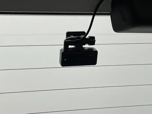 ホンダ ステップワゴン G Eセレクション 岡山県 2013(平25)年 7.3万km ホワイトオーキッドパール フリップダウンモニター/型番:VM-108N/純正９インチナビ/【CD/DVD/フルセグTV】/型番:VXM-135VFNi/バックカメラ/両側パワースライドドア/社外ドライブレコーダー（前後）/ビルトインＥＴＣ/アイドリングストップ/LEORIS15インチアルミホイール/純正フロアマット/フォグランプ/スマートキー×1