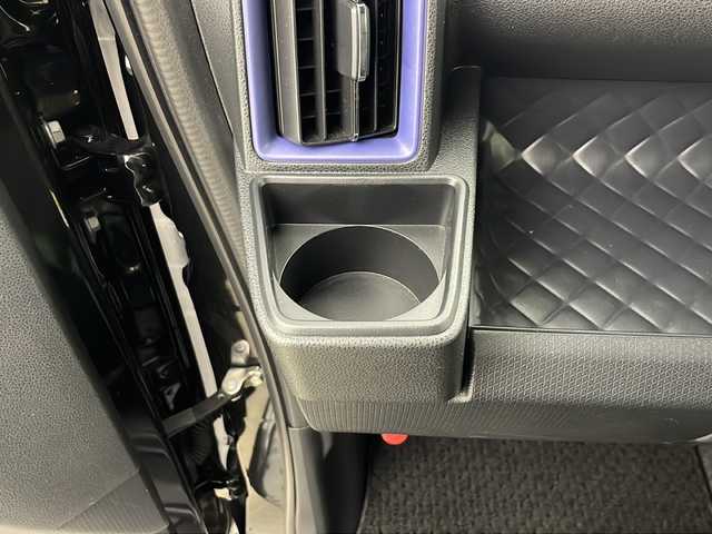 ダイハツ タント カスタム RS スタイルセレクション 秋田県 2021(令3)年 4.6万km ブラックマイカメタリック 4WD/ワンオーナー /純正ナビ /フルセグTV/純正ETC /バックカメラ/純正12.8インチ後席モニター /純正エンジンスターター /純正AW /ハーフレザーシート /純正ドライブレコーダー/LEDヘッドライト/LEDフォグライト/取扱説明書/保証書/スマートキー/スペアキー有/純正フロアマット/純正LEDルームランプ/両側パワースライドドア/オートエアコン/前席シートヒーター/ステアリングリモコン/オートライト/PWR/クルーズコントロール/革巻きステアリング/衝突被害軽減システム/クリアランスソナー/横滑り防止装置/アイドリングストップ/電格ミラー/プッシュスタート/リアサンシェード/サイドバイザー/ウィンカーミラー