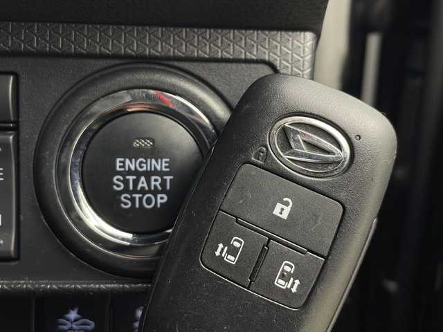 ダイハツ タント カスタム RS スタイルセレクション 秋田県 2021(令3)年 4.6万km ブラックマイカメタリック 4WD/ワンオーナー /純正ナビ /フルセグTV/純正ETC /バックカメラ/純正12.8インチ後席モニター /純正エンジンスターター /純正AW /ハーフレザーシート /純正ドライブレコーダー/LEDヘッドライト/LEDフォグライト/取扱説明書/保証書/スマートキー/スペアキー有/純正フロアマット/純正LEDルームランプ/両側パワースライドドア/オートエアコン/前席シートヒーター/ステアリングリモコン/オートライト/PWR/クルーズコントロール/革巻きステアリング/衝突被害軽減システム/クリアランスソナー/横滑り防止装置/アイドリングストップ/電格ミラー/プッシュスタート/リアサンシェード/サイドバイザー/ウィンカーミラー