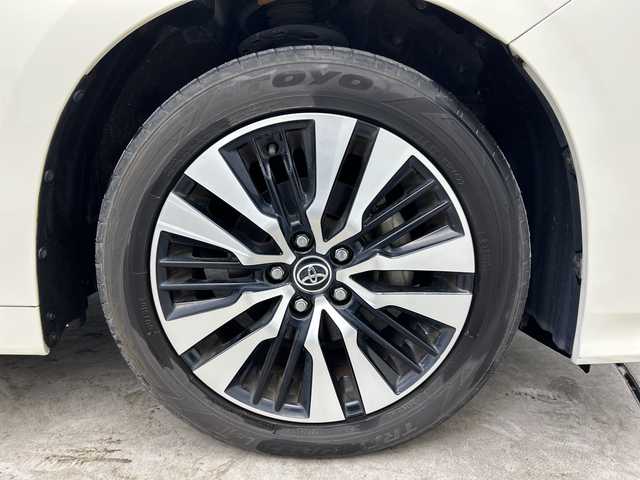 トヨタ アルファード S Cパッケージ 三重県 2018(平30)年 4.8万km ラグジュアリーホワイトパールクリスタルシャインガラスフレーク /禁煙車//純正10型SDナビ//バックカメラ//WAC//MTモード付AT//電子サイドブレーキ//ブレーキオートホールド//合皮シート//DN席シートベンチレーション//DN席パワーシート//シートメモリー//ウッドコンビステアリング//トヨタセーフティセンス//衝突軽減ブレーキ//レーントレーシングアシスト//レーダークルーズコントロール//前後クリアランスソナー//ロードサインアシスト//オートハイビーム//3眼LED//フォグ//シーケンシャルウィンカー//純正ビルトインETC//両側パワースライドドア//パワーバックドア//純正12.1型フリップダウンモニター//サイドカーテンエアバッグ