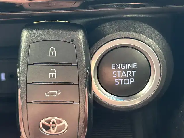 トヨタ ハリアー G 静岡県 2020(令2)年 6.6万km スレートグレーメタリック トヨタセーフティーセンス/12.3インチディスプレイオーディオ/JBLプレミアムサウンドシステム/Bluetooth/フルセグ/バックカメラ/ビルトインETC2.0/レーダークルーズコントロール/電動リアゲート/ハーフレザーシート/デジタルインナーミラー/フォグランプ/純正アルミホイール/純正フロアマット