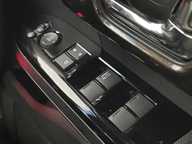 ホンダ Ｎ ＢＯＸ カスタム G L ターボ ホンダセンシング 埼玉県 2019(令1)年 6.6万km プレミアムグラマラスブロンズP 純正８型メモリナビ/　CD　DVD　Bluetooth　USB　地デジTV/バックカメラ/両側パワースライドドア/アダプティブクルーズコント/衝突被害軽減ブレーキ/レーンキープアシスト/クリアランスソナー/シートヒーター/ハーフレザーシート/ビルトインETC/オートLEDライト/フォグライト/純正１５インチアルミホイール