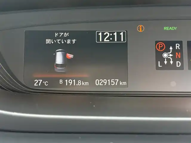 ホンダ フリード ハイブリット G ブラックスタイル 東京都 2023(令5)年 3万km プラチナホワイトパール HondaSENSING/・衝突軽減ブレーキ/・誤発進抑制機能/・アダプティブクルーズコントロール/・車線維持システム/・路外逸脱抑制機能/純正ナビ(VXM-234VFi)/【TV/DVD/CD/SD/BT/USB/ipod】/バックカメラ/ビルトインETC/前後ドライブレコーダー/両側電動スライドドア/シートヒーター/LEDヘッドライト/純正15インチAW/純正フロアマット/プッシュスタート/スマートキー