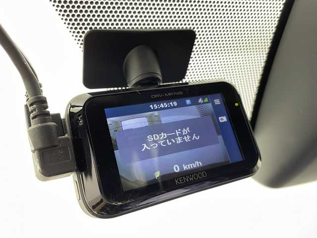 トヨタ ＲＡＶ４ X 新潟県 2020(令2)年 4.5万km アティチュードブラックマイカ 純正SDナビ（Bluetooth・CD・DVD・USB・AM・FM）/バックカメラ　/純正ビルトインETC２．０　/衝突被害軽減システム/追従クルーズコントロール　/レーンキープアシスト　/パーキングアシスト/前後コーナーセンサー　/LEDオートライト　/オートマチックハイビーム　/前後ドライブレコーダー/純正フロアマット/社外１６インチアルミホイール/純正１８インチアルミホイール・夏タイヤセット車載/MTモード付AT/スマートキー/スペアキー