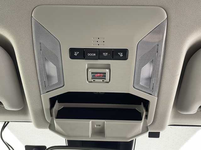 トヨタ ＲＡＶ４ X 新潟県 2020(令2)年 4.5万km アティチュードブラックマイカ 純正SDナビ（Bluetooth・CD・DVD・USB・AM・FM）/バックカメラ　/純正ビルトインETC２．０　/衝突被害軽減システム/追従クルーズコントロール　/レーンキープアシスト　/パーキングアシスト/前後コーナーセンサー　/LEDオートライト　/オートマチックハイビーム　/前後ドライブレコーダー/純正フロアマット/社外１６インチアルミホイール/純正１８インチアルミホイール・夏タイヤセット車載/MTモード付AT/スマートキー/スペアキー
