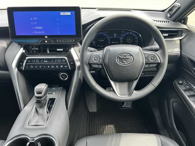 トヨタ ハリアー Z 福島県 2024(令6)年 0.4万km プレシャスブラックパール JBLプレミアムサウンド/トヨタセーフティセンス/レーンディパチャーアラート/ブラインドスポットモニター/純正メモリナビ/　【フルセグ/BT/USB/Miracast】/バックカメラ/ビルトインETC2.0/デジタルインナーミラー/電動リアゲート/ドライブレコーダー/ステアリングスイッチ/レーダークルーズコントロール/ハーフレザーシート/運転席パワーシート/LEDヘッドライト（AUTO機能付き）/　・フォグランプ/オートマチックハイビーム/ヘッドアップディスプレイ/パーキングアシスト/コーナーセンサー