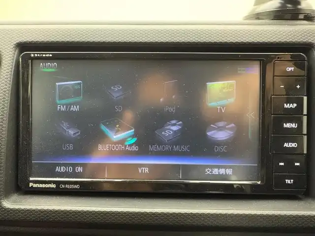スズキ アルト ワークス 兵庫県 2019(平31)年 9.9万km スチールシルバーM 社外SDナビ/（AM/FM/CD/DVD/Bluetooth/フルセグTV）/スマートアシスト/LKA/横滑り防止装置/衝突軽減システム/クリアランスソナー/パドルシフト/ステアリングスイッチ/ビルトインETC/LEDヘッドライト/オートライト/MTモード付AT/ターボエンジン/純正15インチアルミホイール/純正フロアマット/ドアバイザー/スマートキー