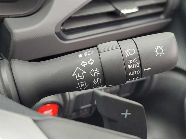 スバル クロストレック リミテッド 東京都 2023(令5)年 0.5万km グレー 純正メーカー11.6インチナビ/マルチビューカメラ/STIルーフスポイラー/サンルーフ/アイサイト/パドルシフト/レーダークルーズコントロール/コーナーセンサー/ビルトインETC/ドライブレコーダー/パワーシート/シートヒーター/ハンドルヒーター/LEDヘッドライト