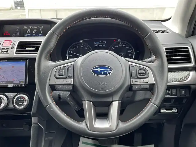 スバル フォレスター Xブレイク 山形県 2016(平28)年 3.9万km クリスタルブラックシリカ 禁煙車/4WD/アドバンスドセーフティパッケージ/カロッツェリアSDナビ/・フルセグTV/FM/AM/DVD/Bluetooth/全車速追従機能クルーズコントロール/アイドリングストップ/レーンキープアシスト/AT誤発進抑制制御/車線逸脱警報/衝突被害軽減ブレーキ/横滑り防止装置/盗難防止装置/LEDヘッドライト/オートライト/ハーフレザーシート/パワーシート/シートヒーター/ルーフレール/バックカメラ/純正フロアマット/純正ドアバイザー/ETC/保証書/取扱説明書