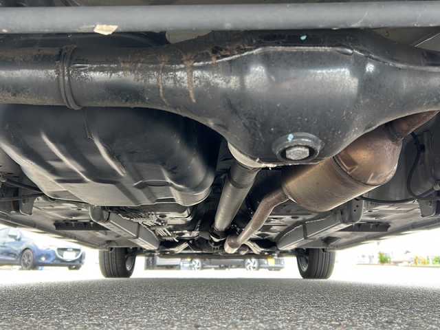 ダイハツ タント カスタム RS トップED SA 富山県 2015(平27)年 6.8万km 黒 禁煙車/４ＷＤ/純正ナビ/純正後席モニター/フルセグＴＶ/ＢＴ・ＣＤ・ＤＶＤ/バックカメラ/USB入力端子/純正１５インチＡＷ/純正フロアマット/両側電動ドア/ＥＴＣ/オートライト/LEDヘッドライト/Wエアバッグ/AAC/スマートキー