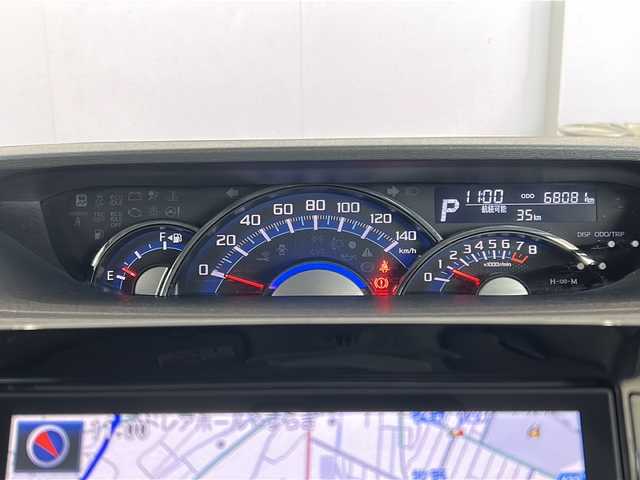 ダイハツ タント カスタム RS トップED SA 富山県 2015(平27)年 6.8万km 黒 禁煙車/４ＷＤ/純正ナビ/純正後席モニター/フルセグＴＶ/ＢＴ・ＣＤ・ＤＶＤ/バックカメラ/USB入力端子/純正１５インチＡＷ/純正フロアマット/両側電動ドア/ＥＴＣ/オートライト/LEDヘッドライト/Wエアバッグ/AAC/スマートキー