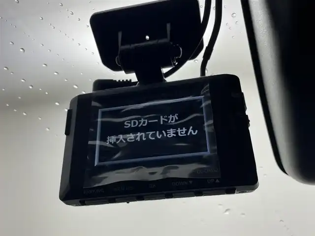 トヨタ ライズ Z 茨城県 2022(令4)年 8.1万km ブラックマイカメタリック ハイブリッド Ｚ/純正ナビ［NSZT-W68T］/・Bluetooth/・AppleCarPlay/・AndroidAuto/フルセグ再生可/バックカメラ/スマートアシスト/シートヒーター/純正アルミホイール/純正フロアマット/ビルトインETC2.0/社外ドライブレコーダー/LEDヘッドライト